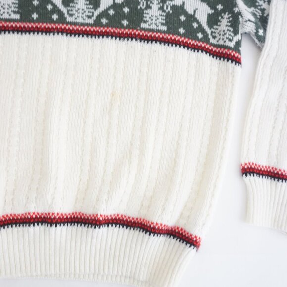 Cozy Green and Cream Reindeer Sweater - Picture 6 of 11